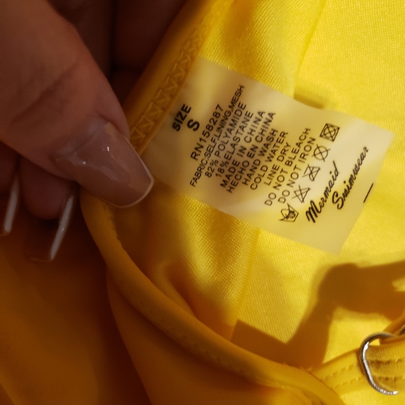 Sexy one piece swimsuit - Picture 7 of 9